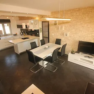 https://apartment-martina-crikvenica.primorje-gorskikotar.com