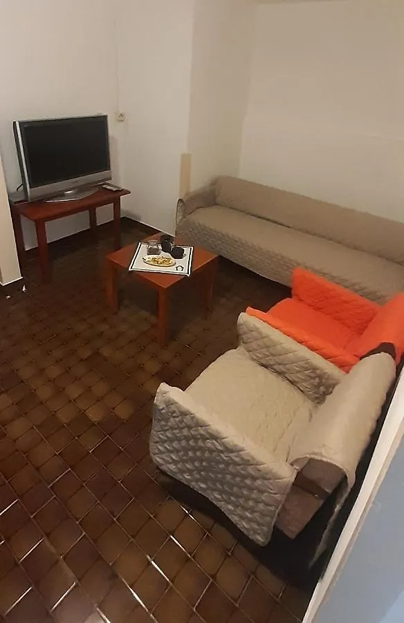 Ina 2 Apartment Funtana Croatia